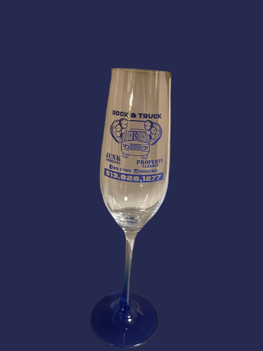 Tall wine glass